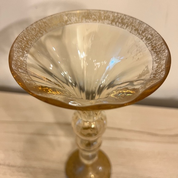 Bombay glass made in Poland tall light amber color with gold accents vase - Picture 3 of 8